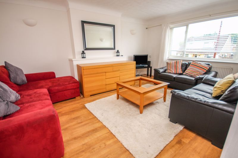 Property photo 2 of 11 Photo 6