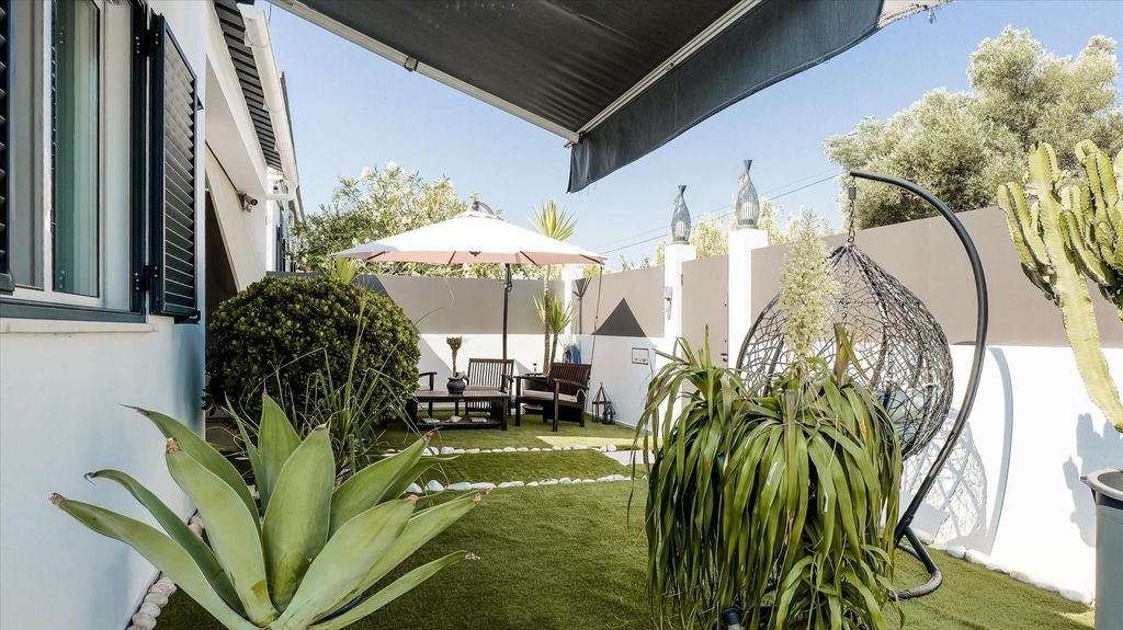 Property photo 1 of 35 Furnished 3-Bedroom Single-Story Villa With Annex And Roof Terrace Near Faro