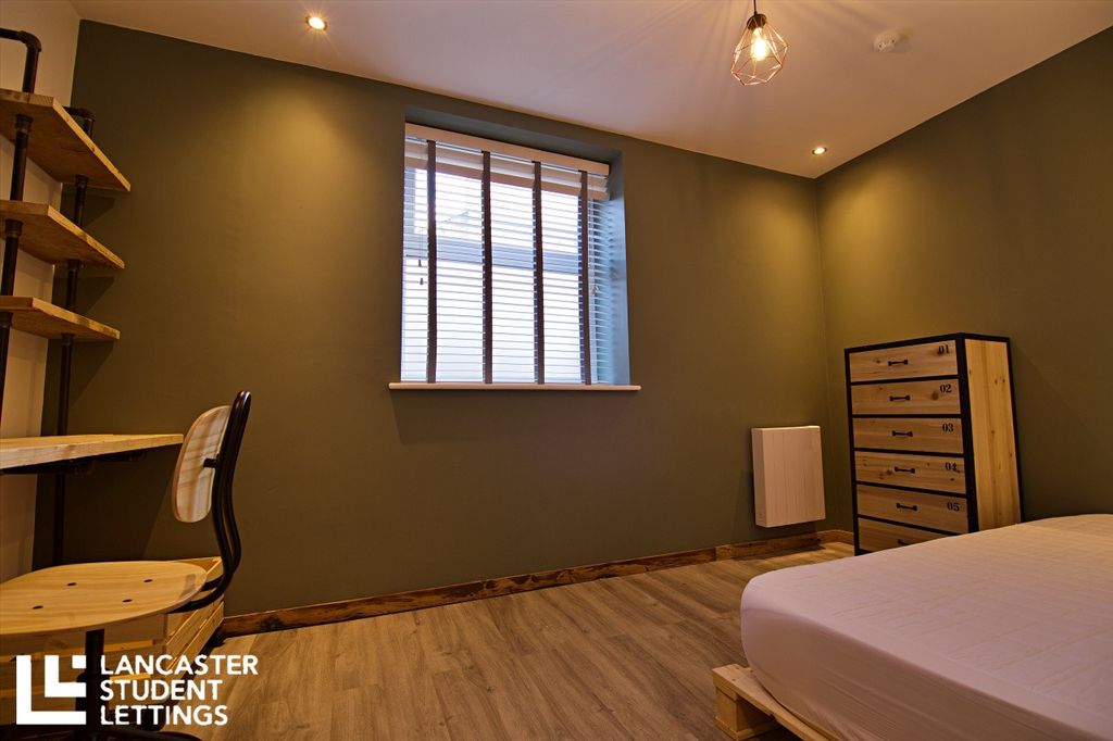 Property photo 1 of 20 Property Photo