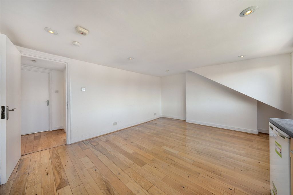 Property photo 2 of 12 Picture No. 12