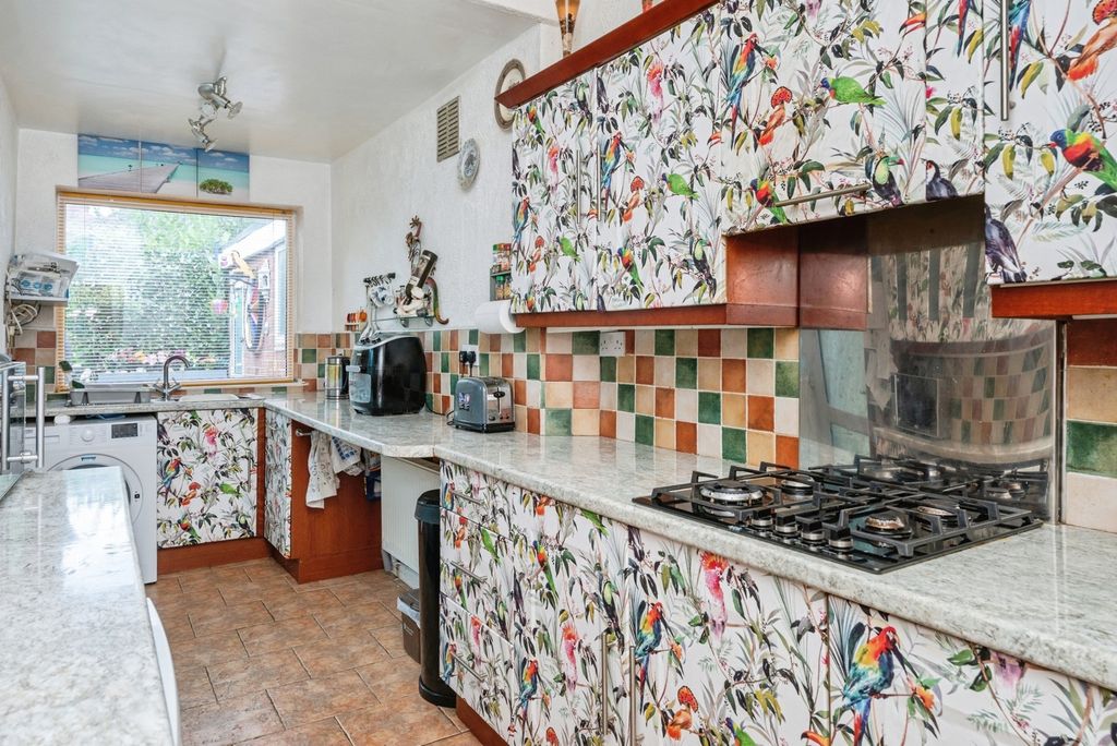 Property photo 3 of 19 Pbox-Img.Jpg