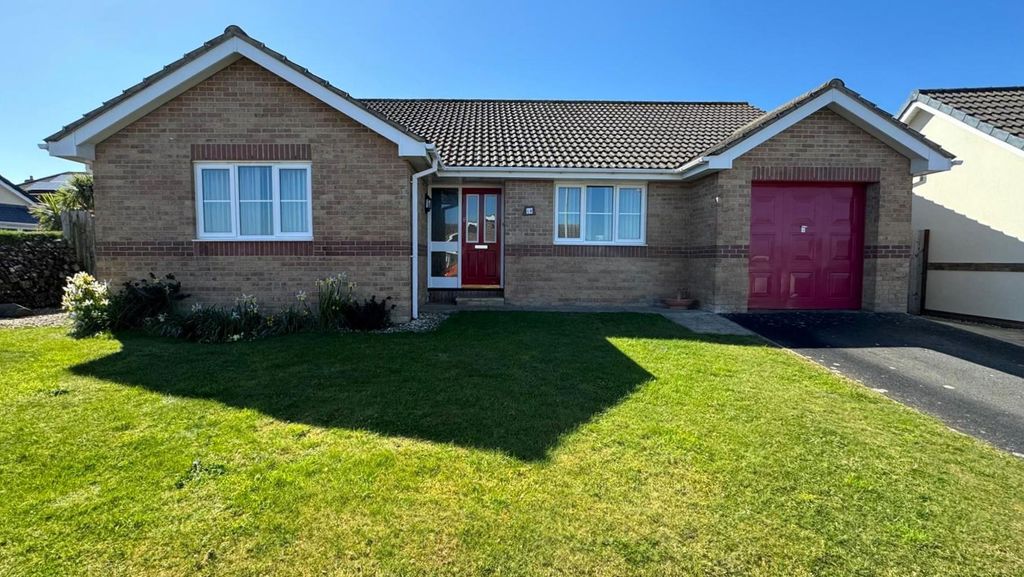 Property photo 1 of 21 10 Blyth Court.Jpg