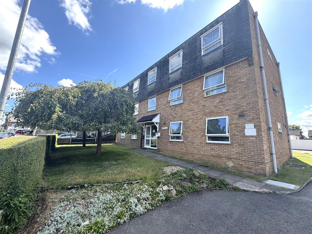 Property photo 1 of 7