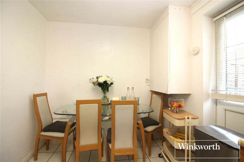 Property photo 3 of 10 Picture No. 15