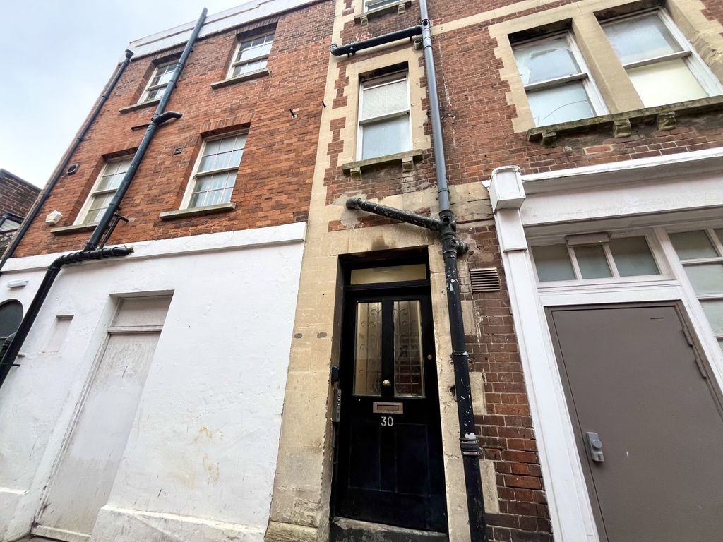 Property photo 1 of 5