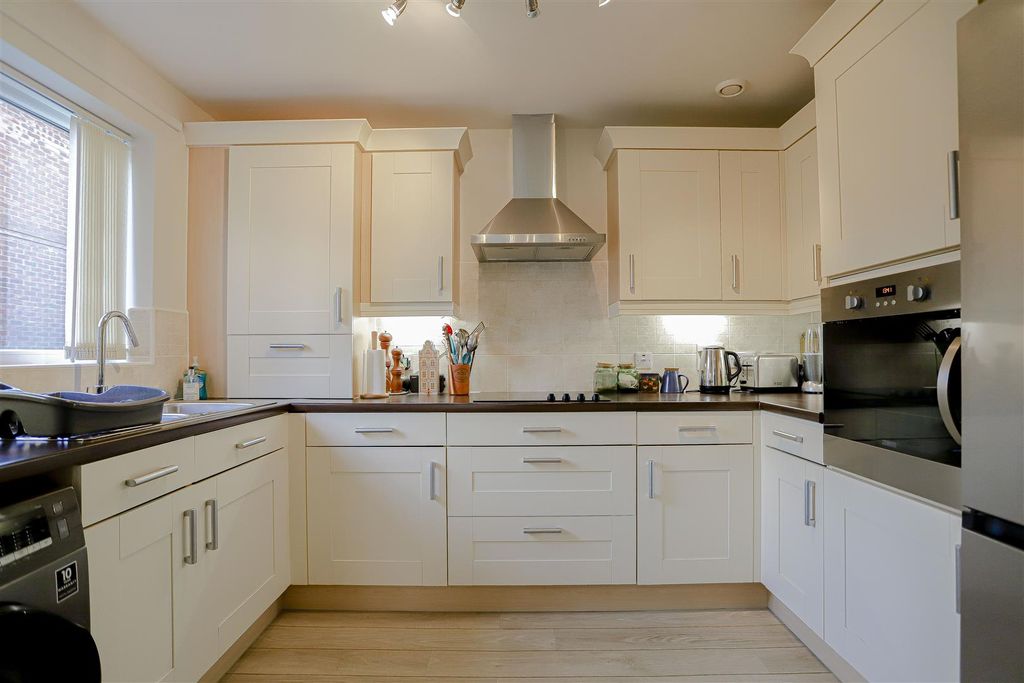Property photo 2 of 25 2.Jpg