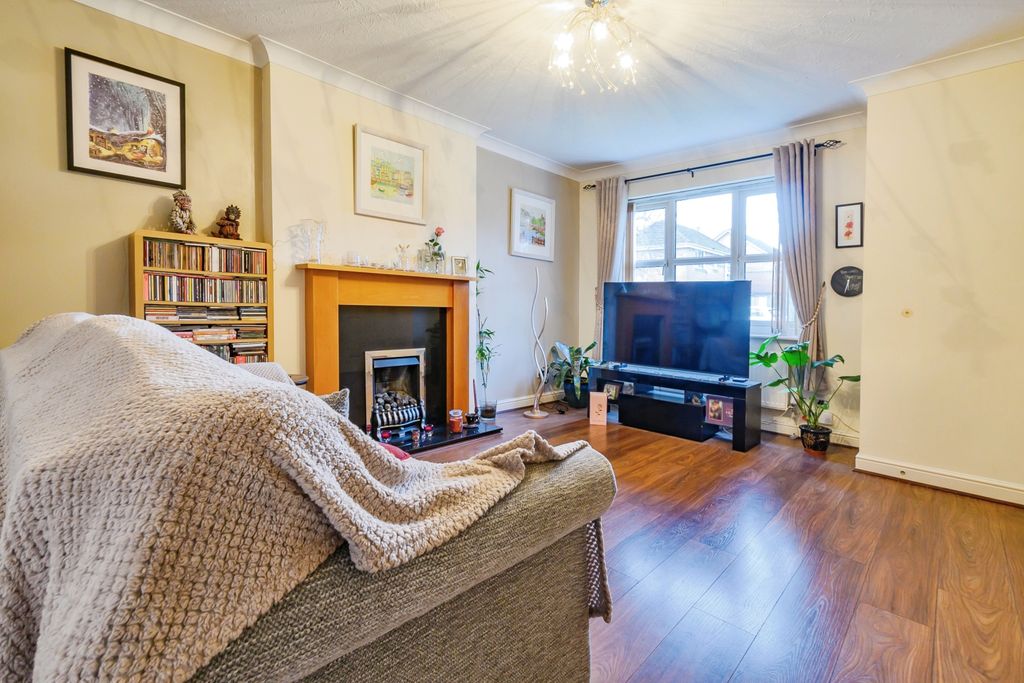 Property photo 3 of 17 Photography