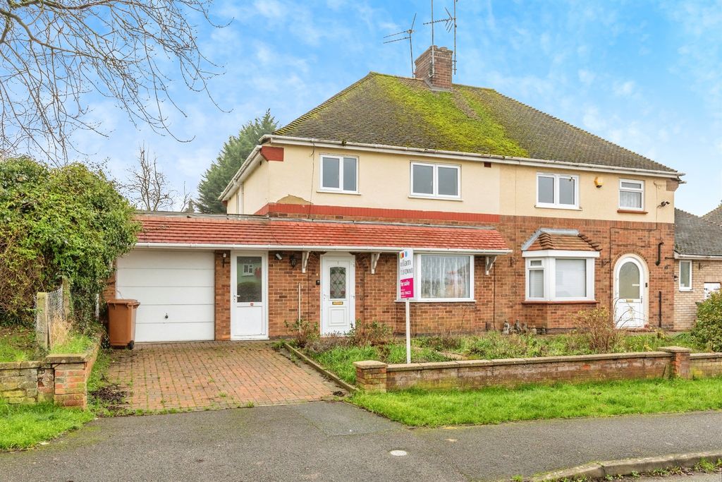 Property photo 1 of 18