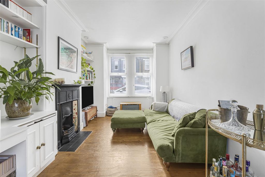 Property photo 3 of 12 Reception Room