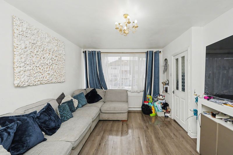 Property photo 2 of 18 Photo 13