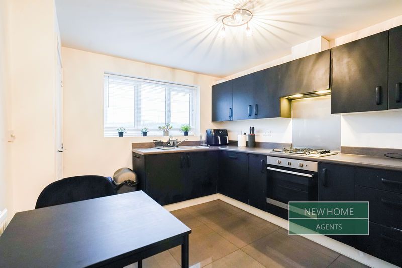 Property photo 2 of 15 Photo 13