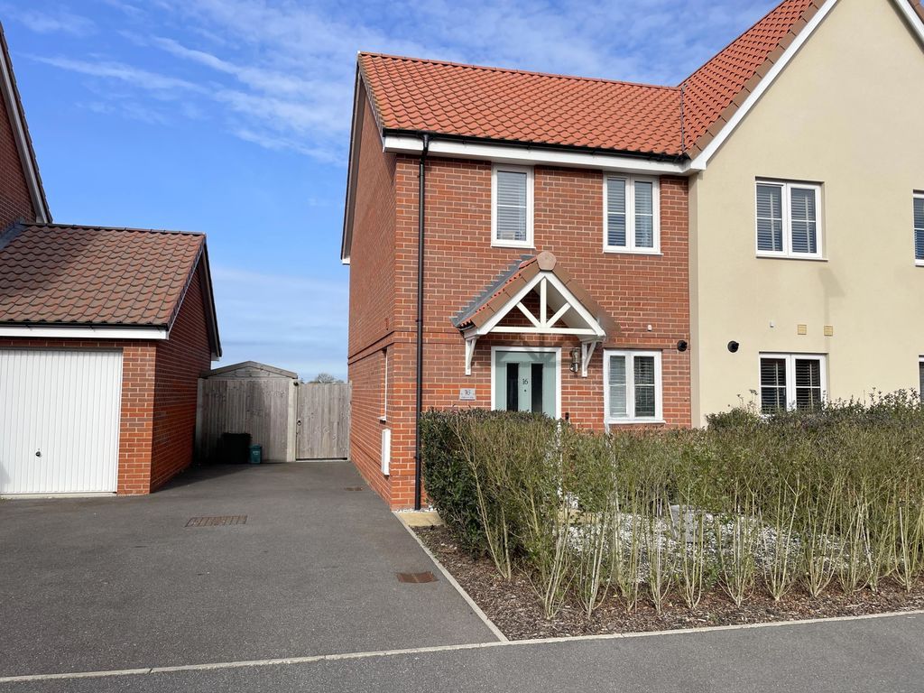 Property photo 1 of 13 Jefferson Way