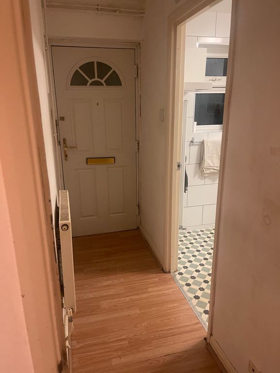Property photo 1 of 4