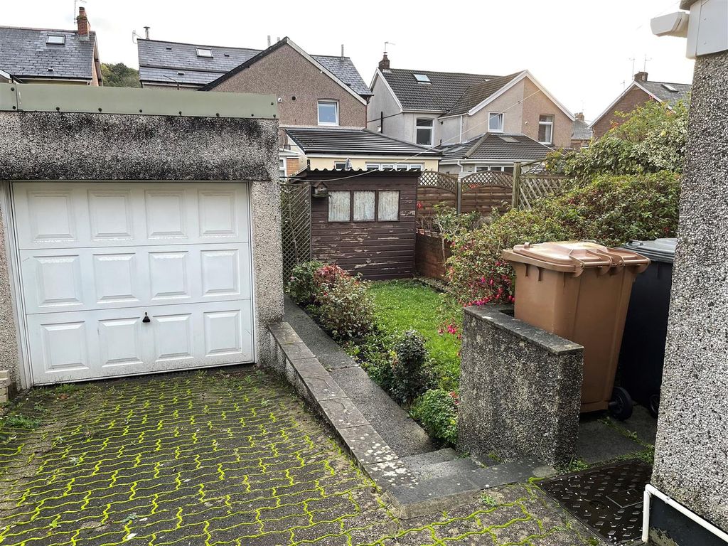 Property photo 2 of 16 1.Jpg
