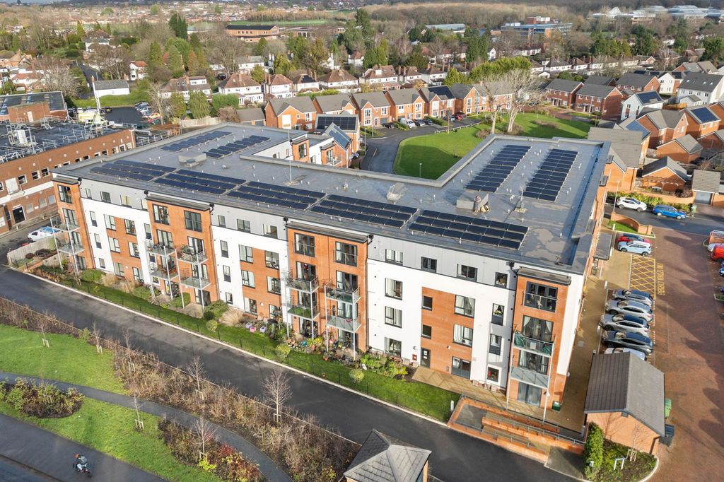 Property photo 1 of 11