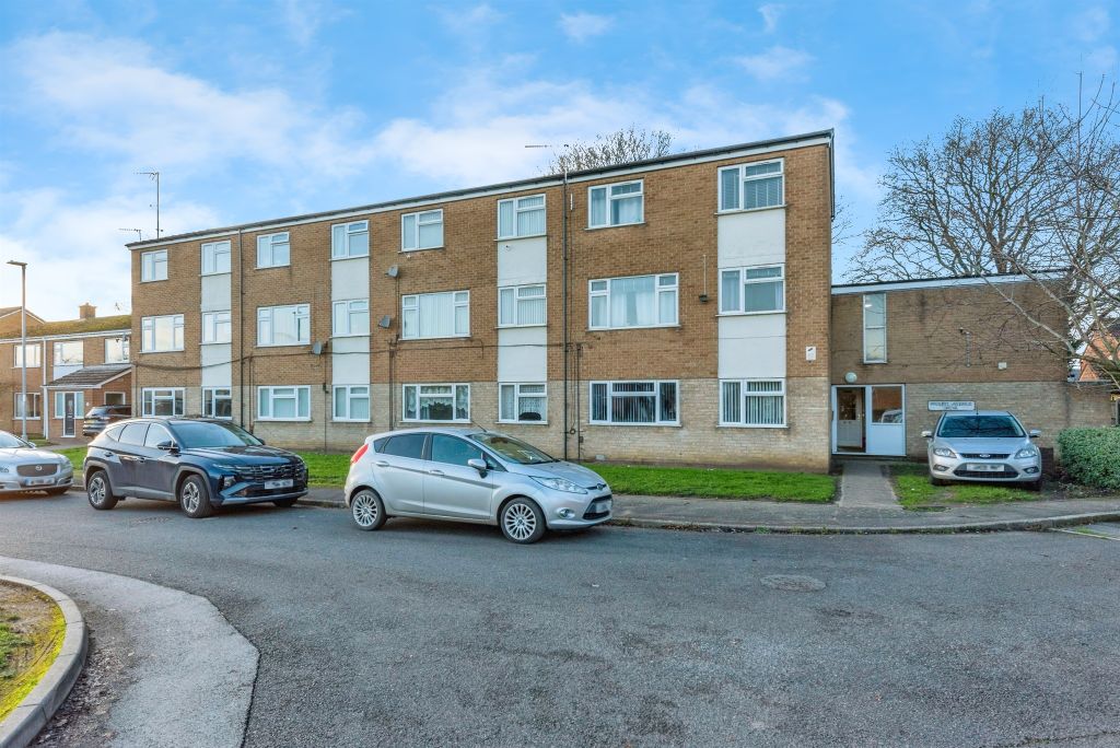 Property photo 1 of 12