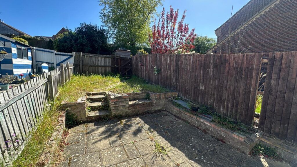 Property photo 2 of 9