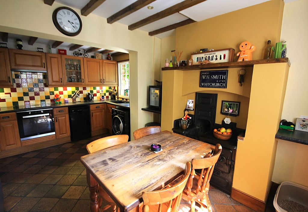 Property photo 3 of 24