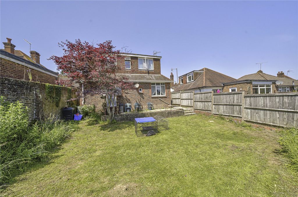 Property photo 2 of 12 Picture No. 06