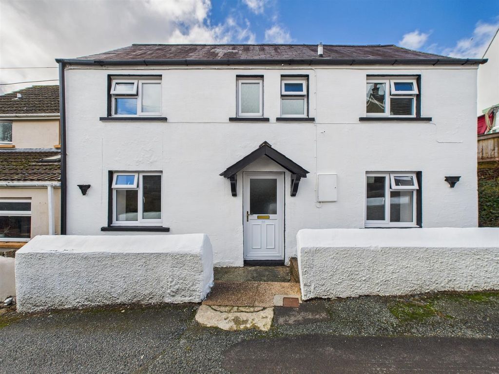 Property photo 2 of 17 Cam05474G0-Pr0028-Still003.Jpg