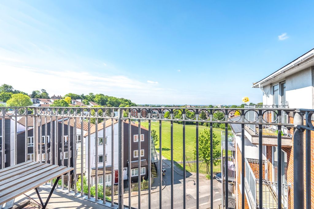 Property photo 2 of 12 Picture No. 10