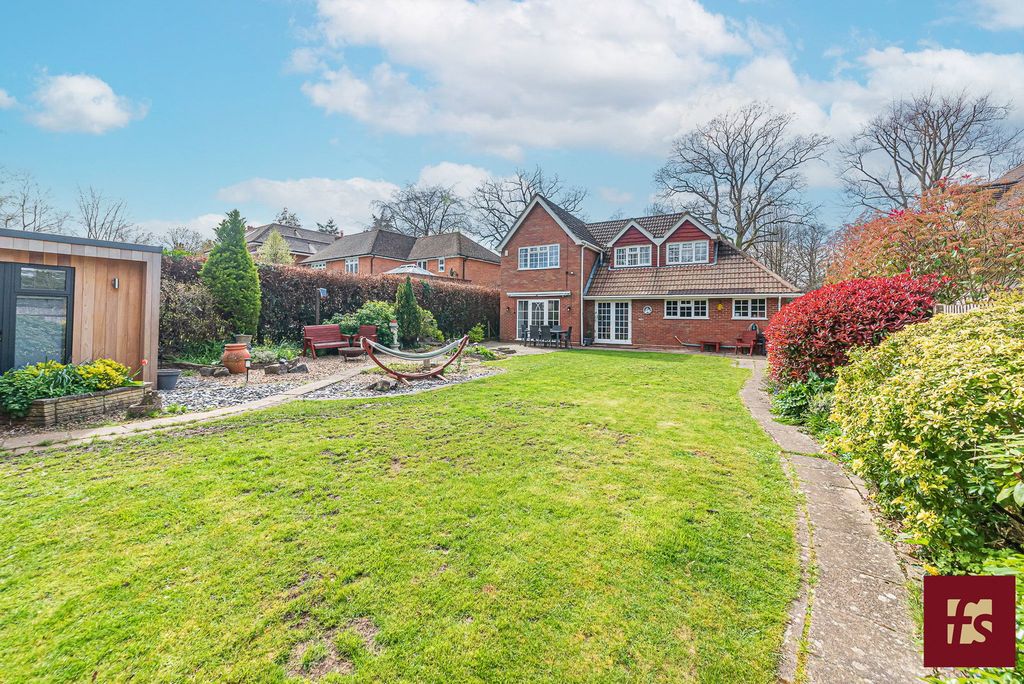 Additional image 40 of 4 bed detached house for saleThe Avenue, Crowthorne, Berkshire RG45