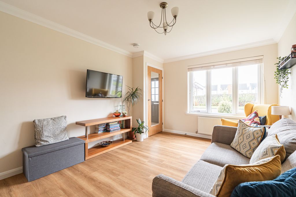 Property photo 2 of 21 Property Image 2