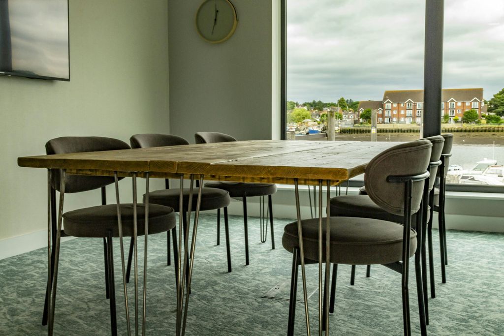 Property photo 2 of 9 Highscope Media02.Jpg