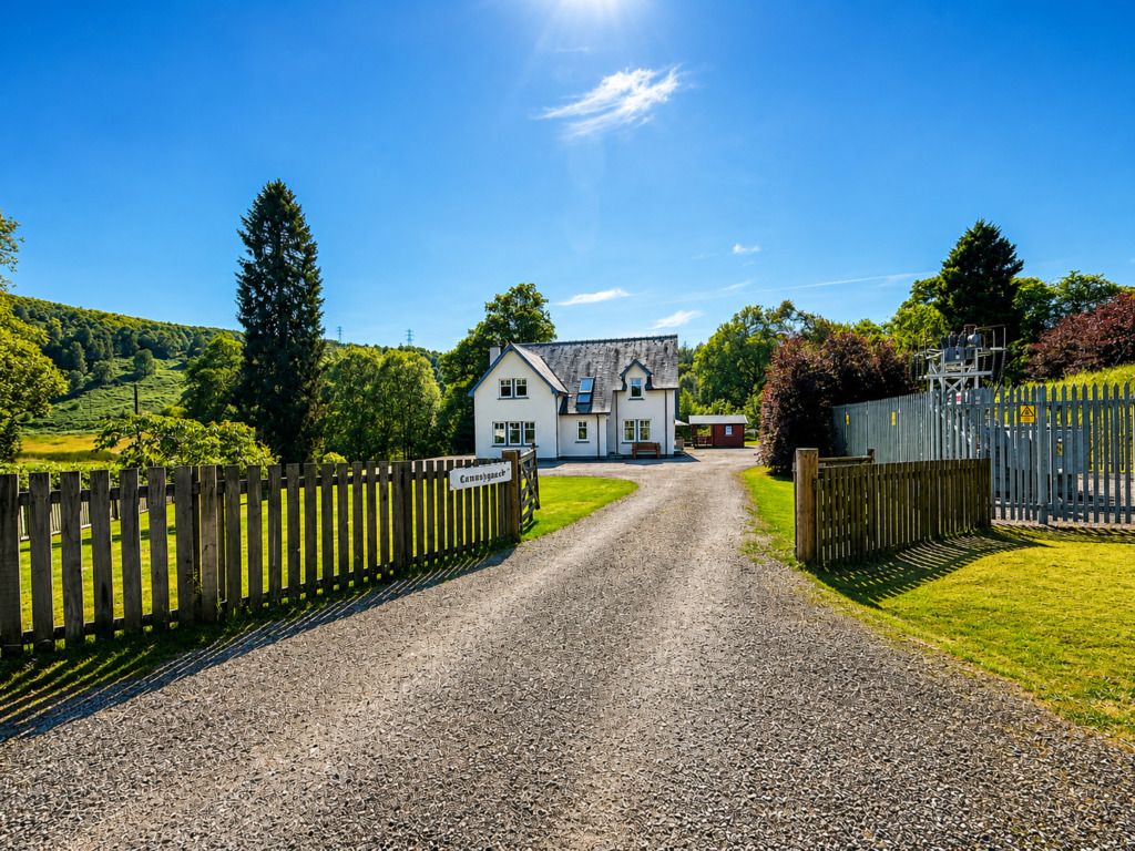 Property photo 2 of 39