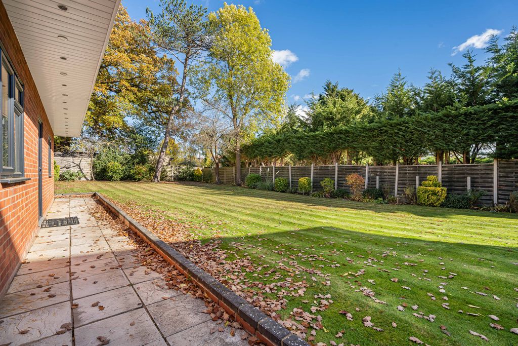 Additional image 34 of 5 bed detached house for saleMymms Drive, Brookmans Park AL9