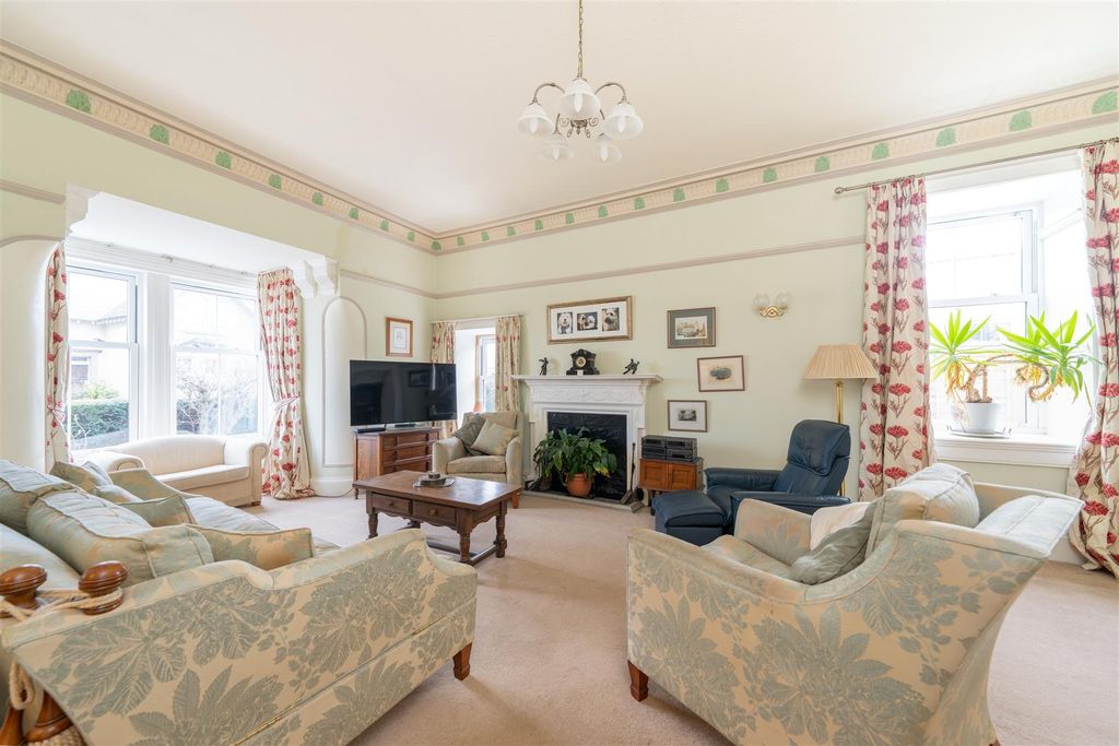 Property photo 3 of 30 Bellevue_House_Kelso_Main-03.Jpg