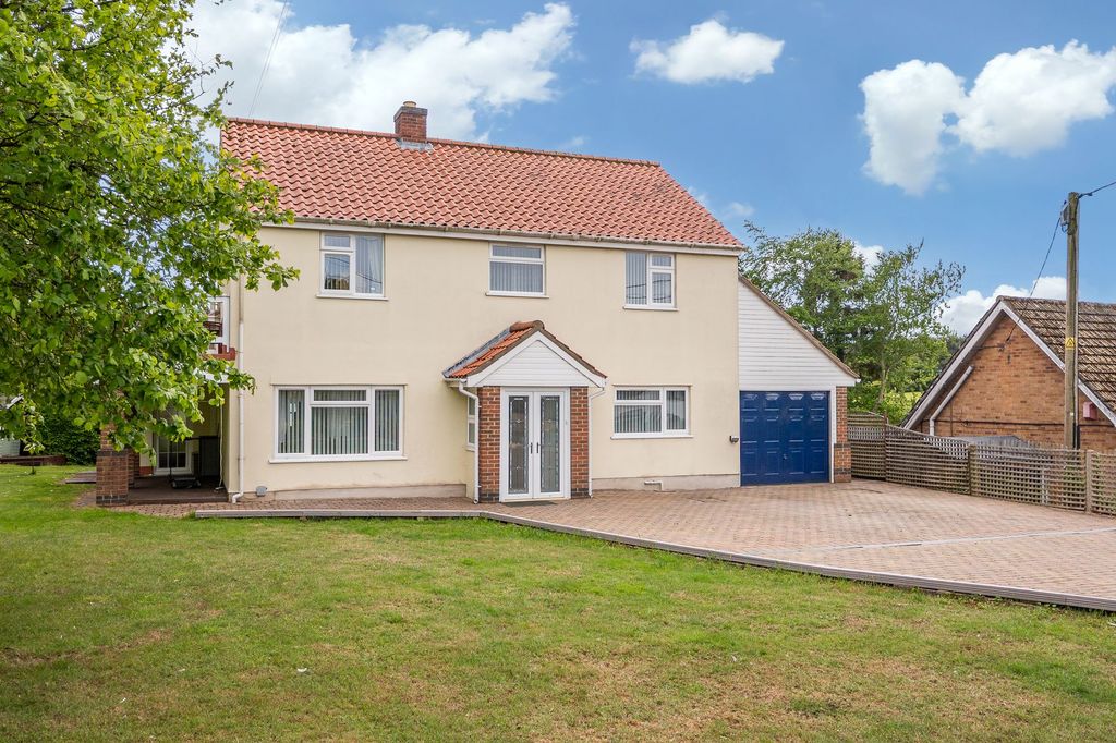 Property photo 1 of 45