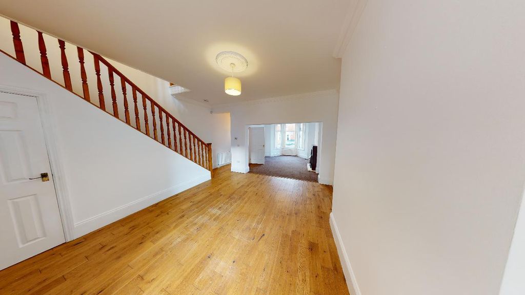 Property photo 2 of 13 Dining Room