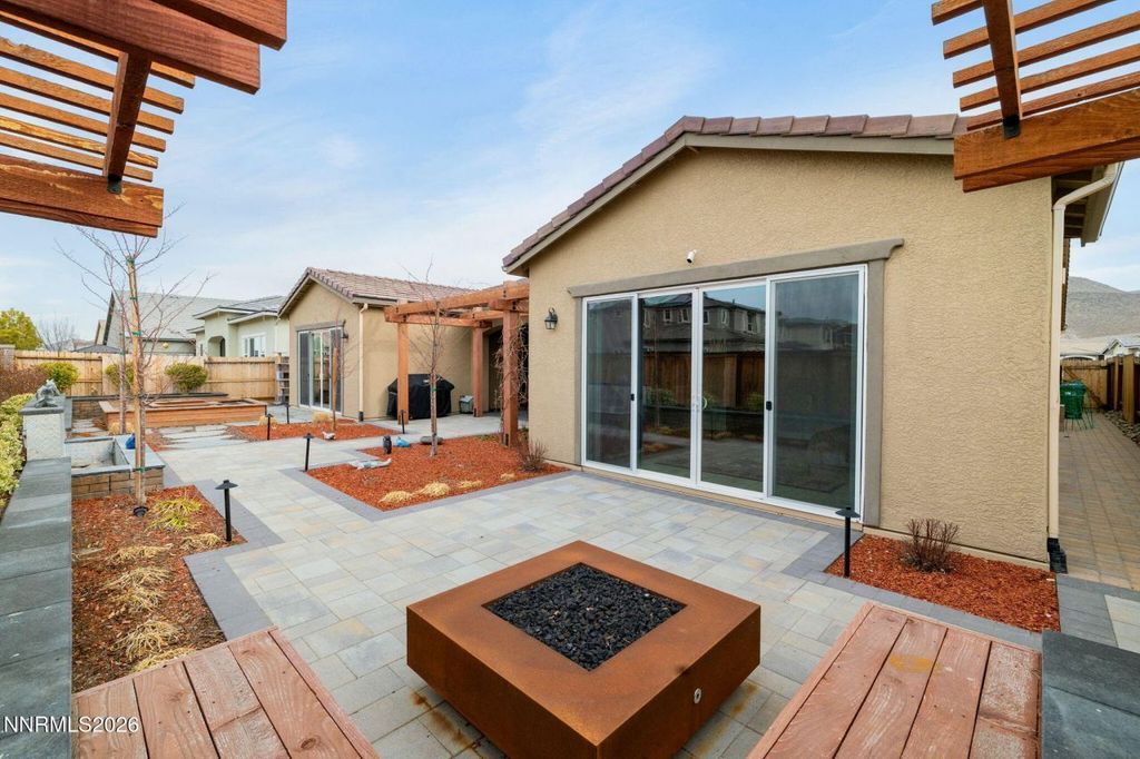 Property photo 2 of 30 <Alttext/>