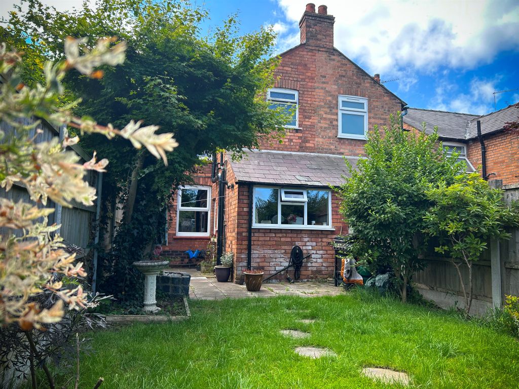 Property photo 2 of 19