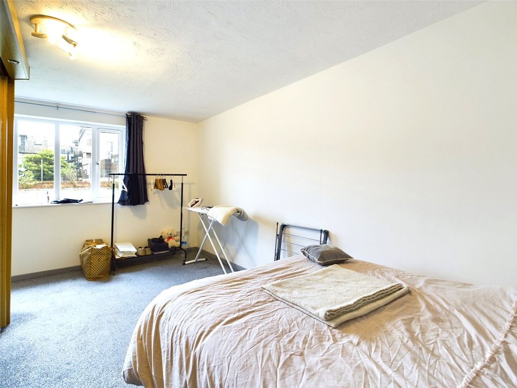 Property photo 3 of 10 Picture No. 30