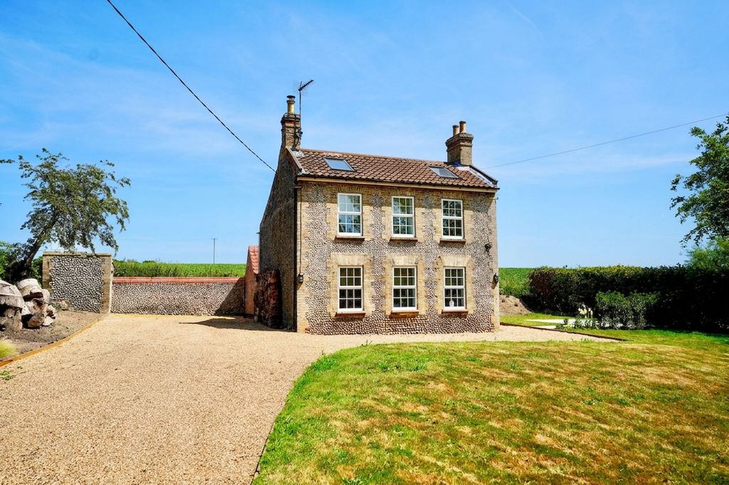 Property photo 1 of 23