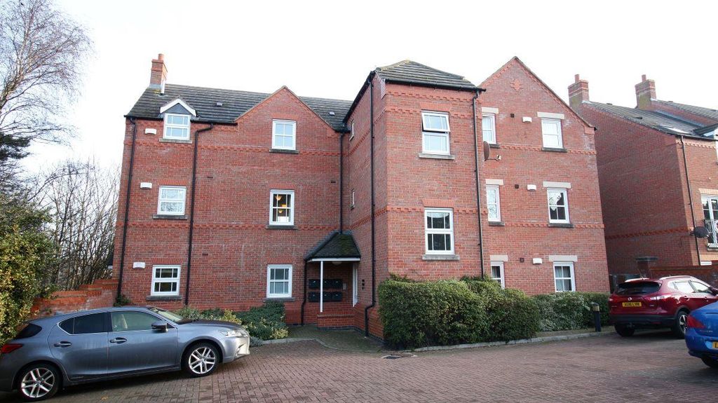Property photo 1 of 16