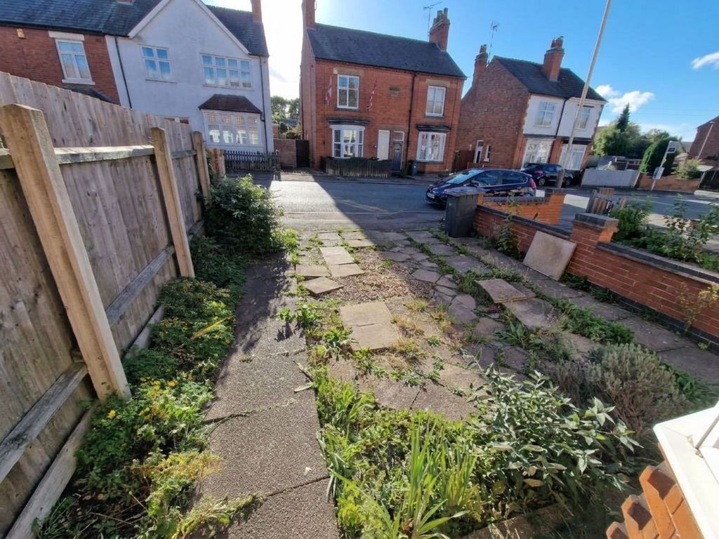 Property photo 2 of 9