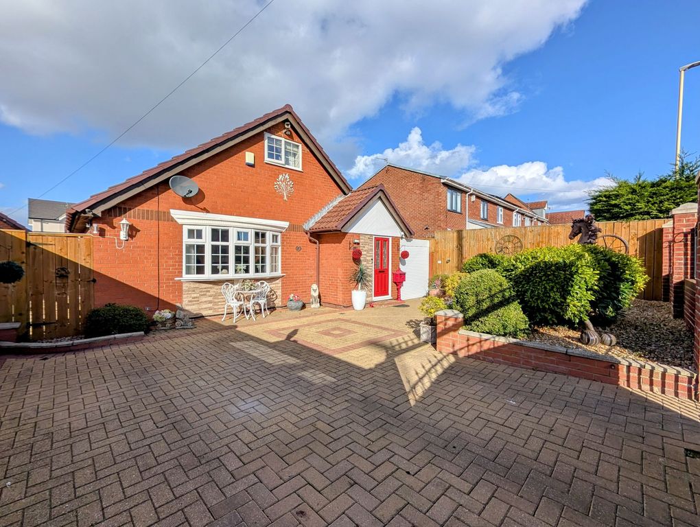 Property photo 1 of 37