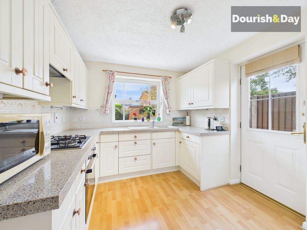 Property photo 3 of 20