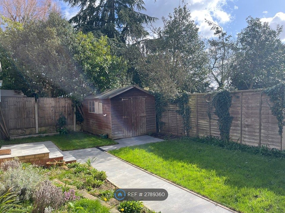 Property photo 3 of 13