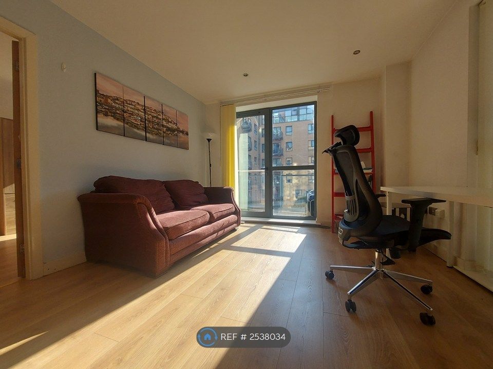 Property photo 2 of 12