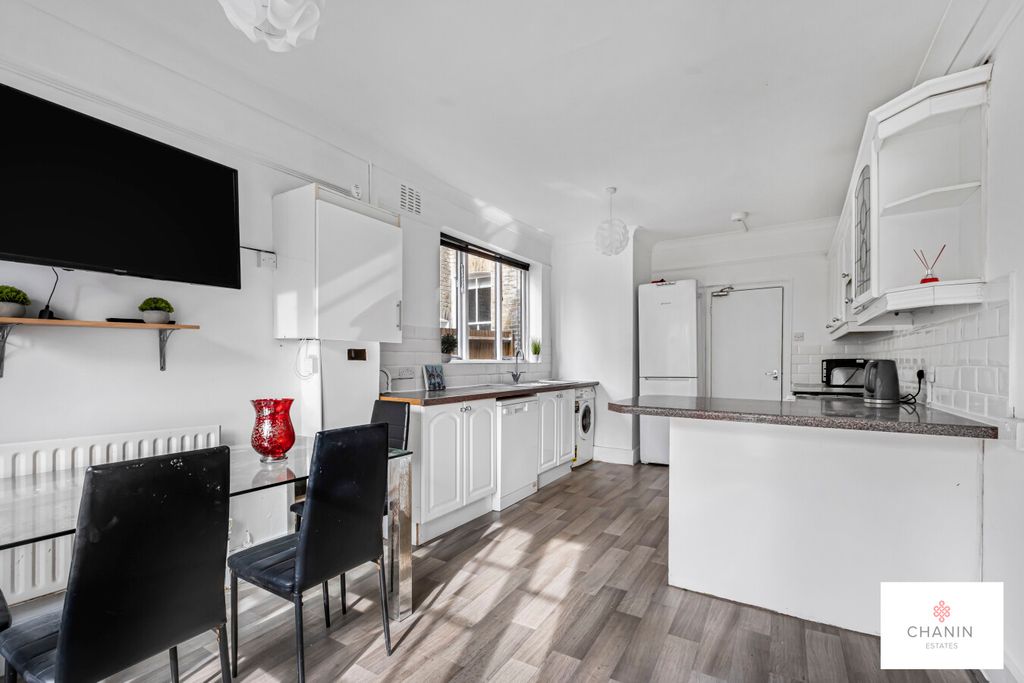 Property photo 2 of 16 1894667_Preview