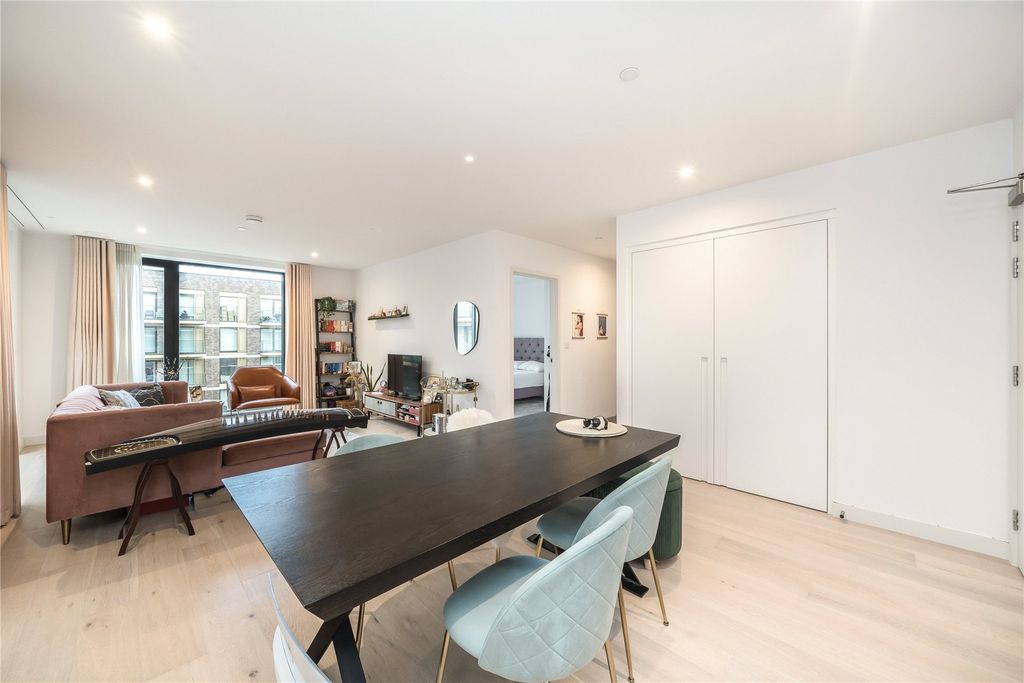 Property photo 3 of 13 Picture No. 06