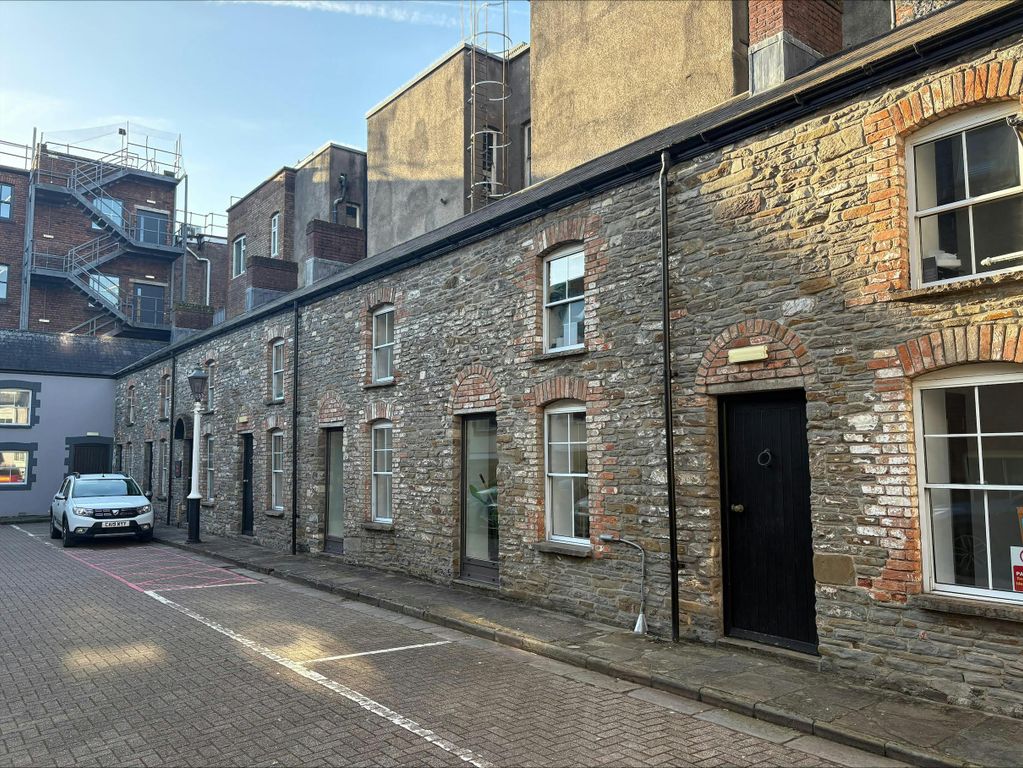 Property photo 1 of 10 Processed-B9A9Bccc-D49C-43C3-A7Ae-59A5087765Ad.Jpeg