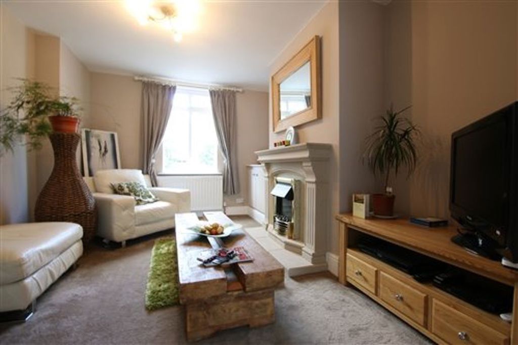 Property photo 2 of 10