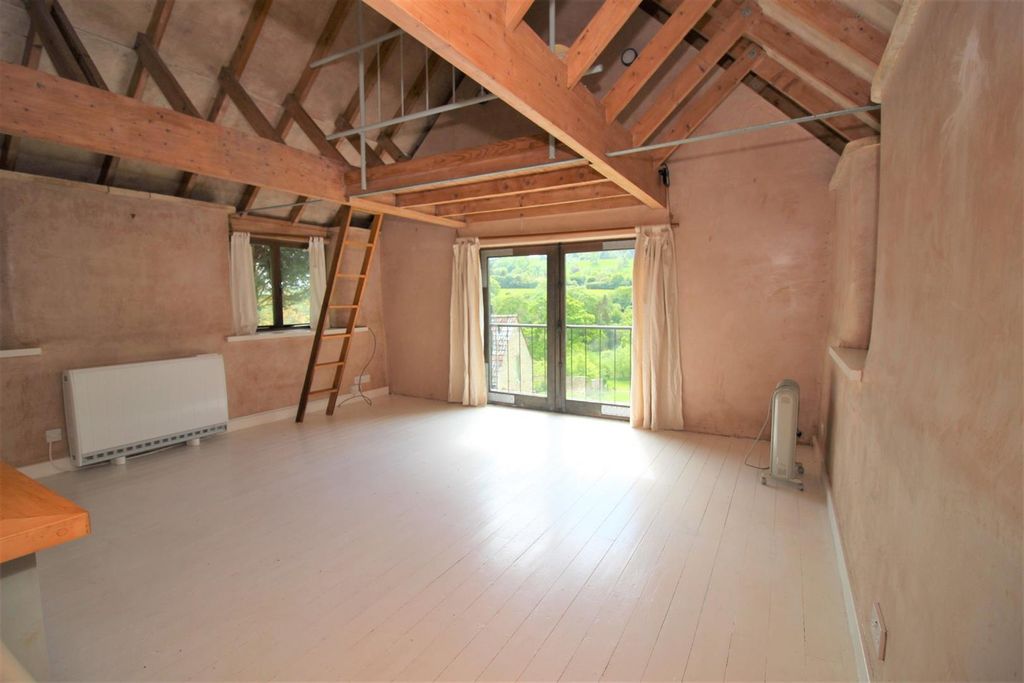 Property photo 2 of 16 Img_457_5_Original.Jpg