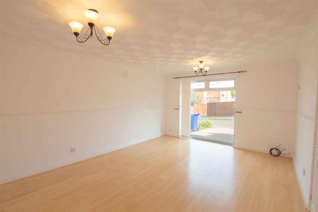 Property photo 3 of 8 Img_6129.Jpg