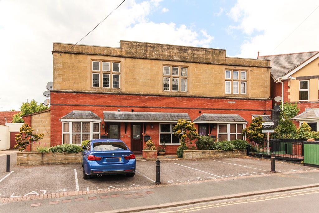 Property photo 1 of 13